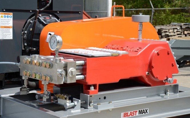 واترجت فشارقوی با فشار 20000PSI جهت رسوب زدایی و شستشوی صنعتی مبدل های حرارتی مدل Aqua-Dyne BlastMax 500 ساخت ایدروجت ایتالیا